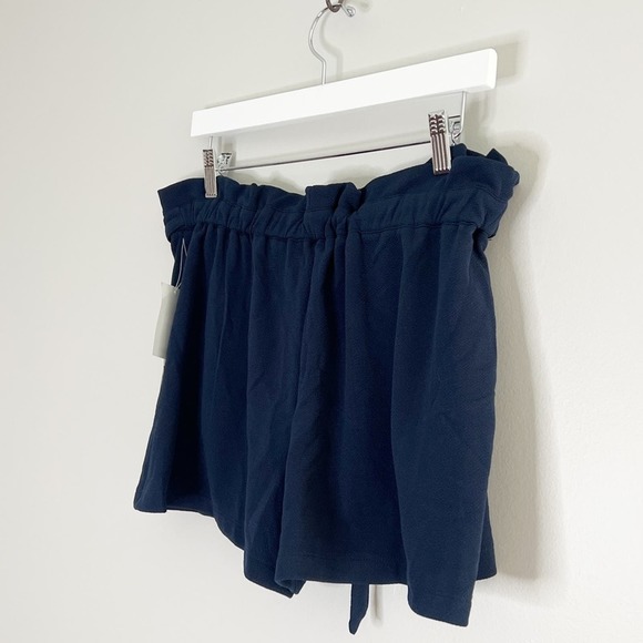 NWT Almost Famous Shorts (Size XL) - Picture 7 of 9